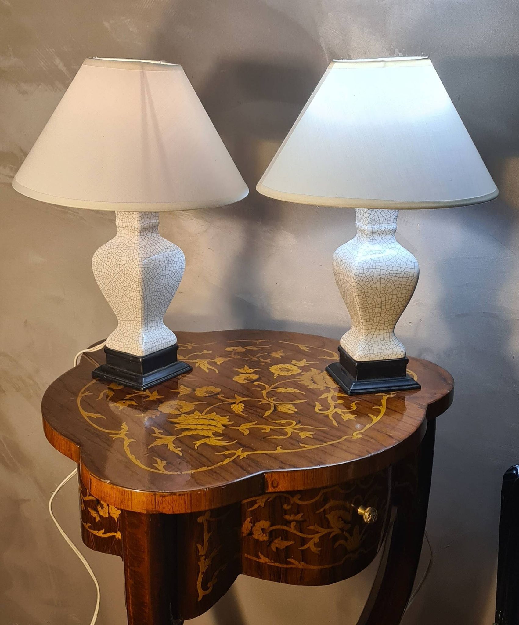 pair of cracked ceramic and wood lamps, 36x23 lampshade and electrical inter o