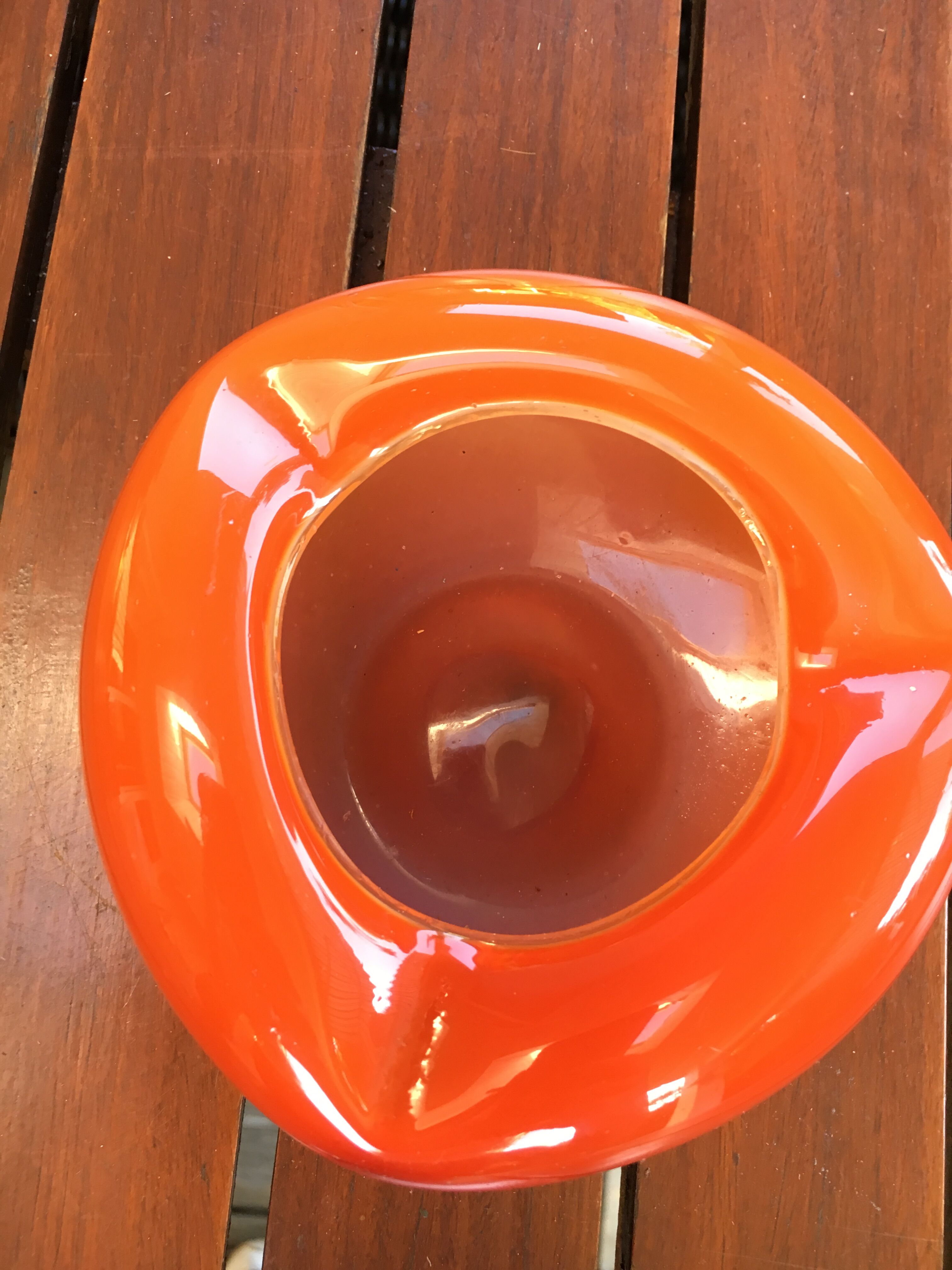 Retro ashtray