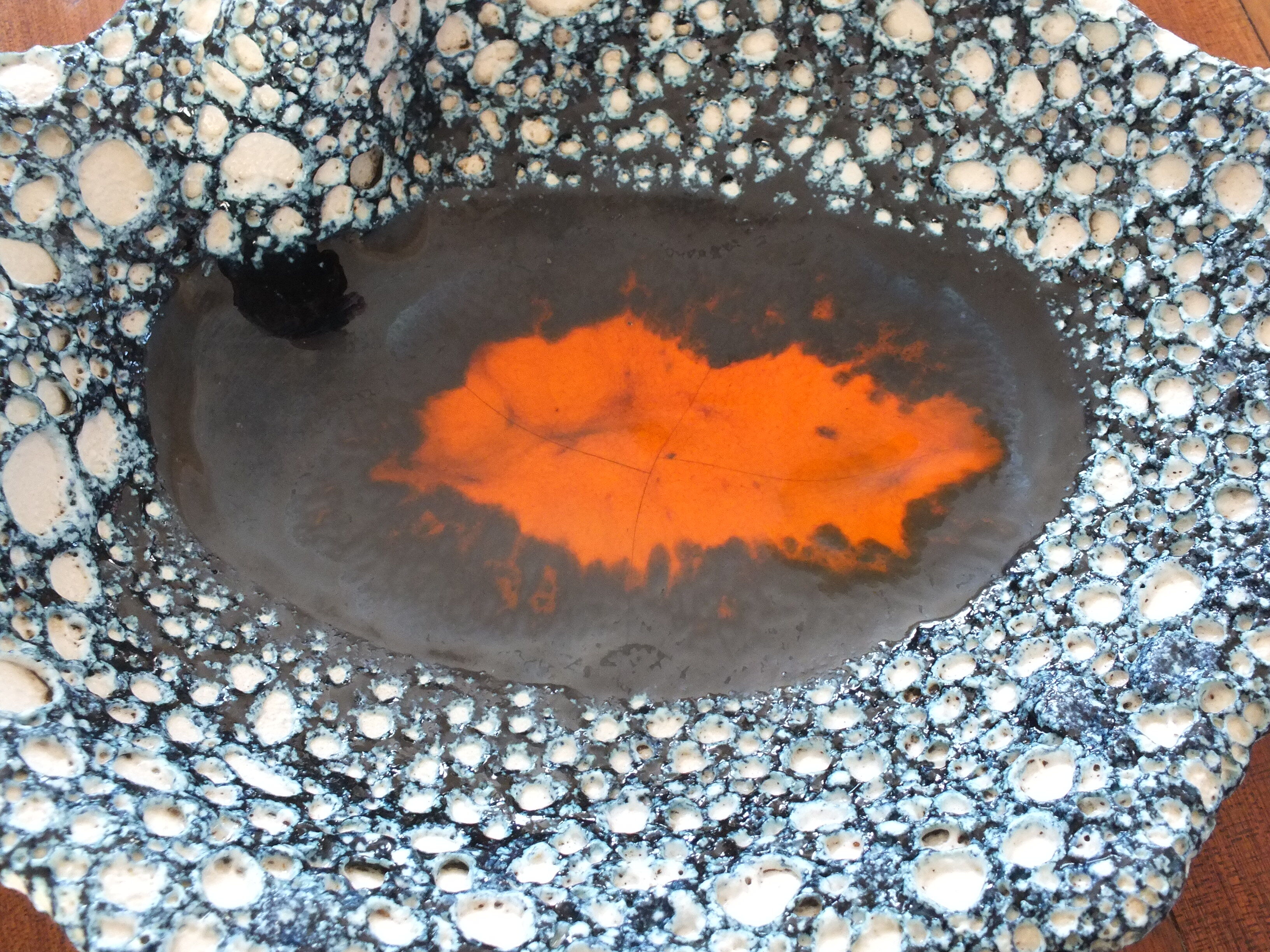 Large free-form cut Fat Lava Vallauris