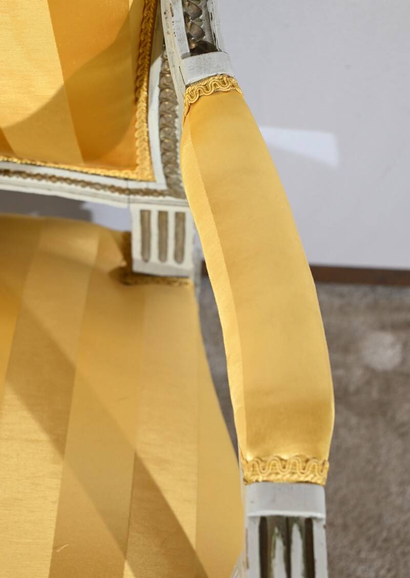 Pair of Cabriolet Armchairs, in rechampi wood, Louis XVI style – Late 19th century