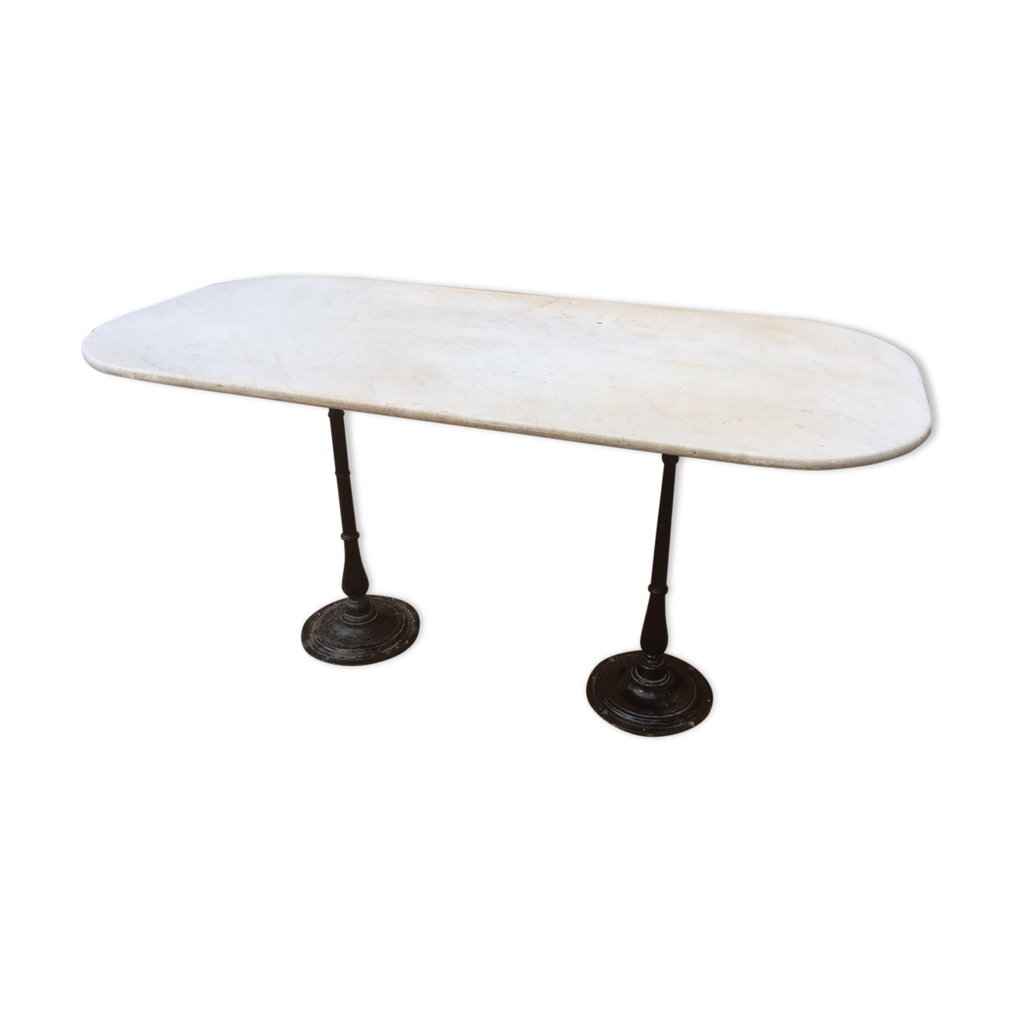 Marble and double base bistro table