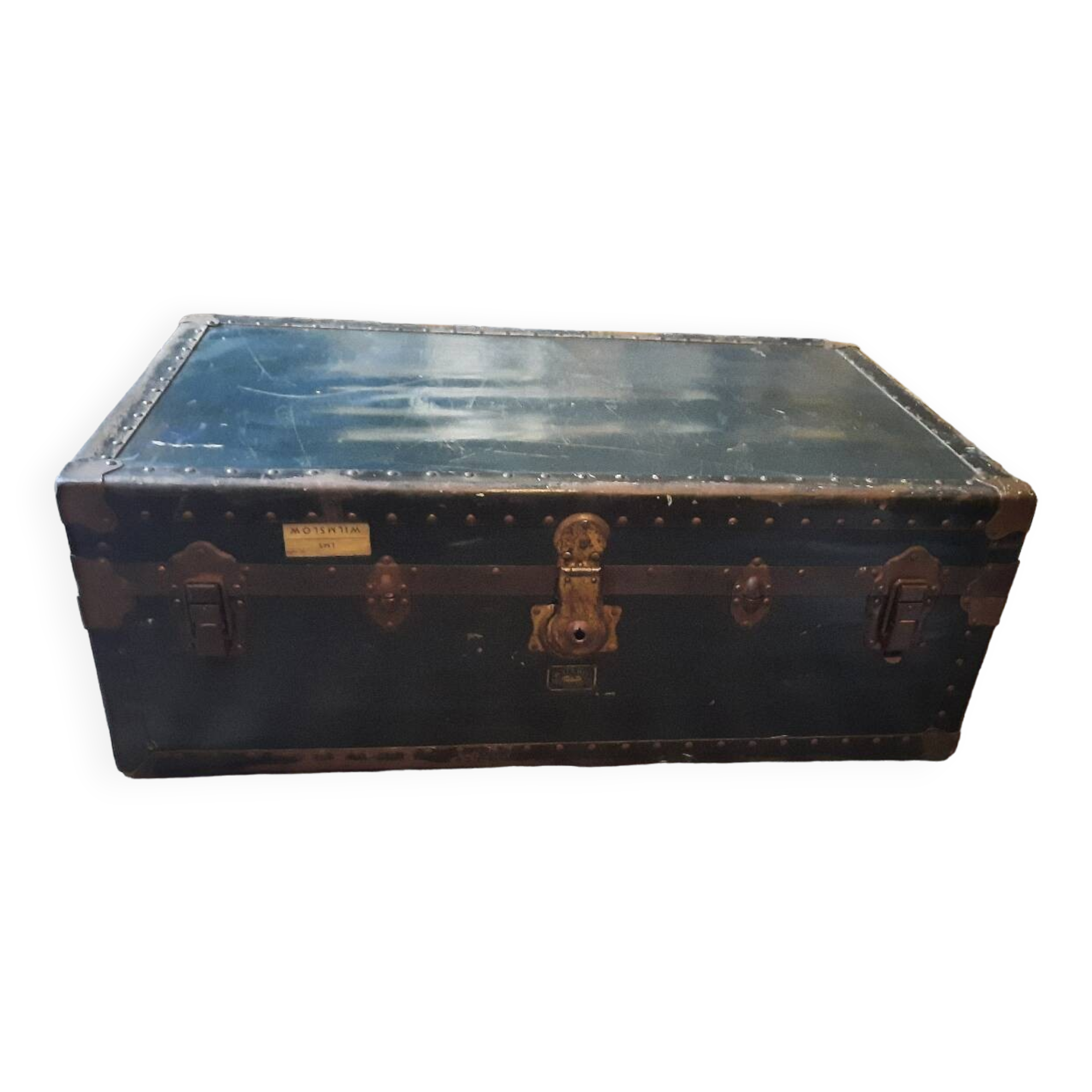 English travel trunk