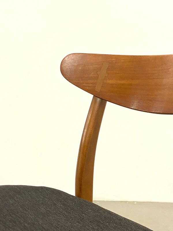 Chaise CH-30 de Hans Wegner pour Carl Hansen & Son, années 1950