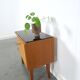 Mid-Century kastje J.D. Freese met klep en zwart opaline glas