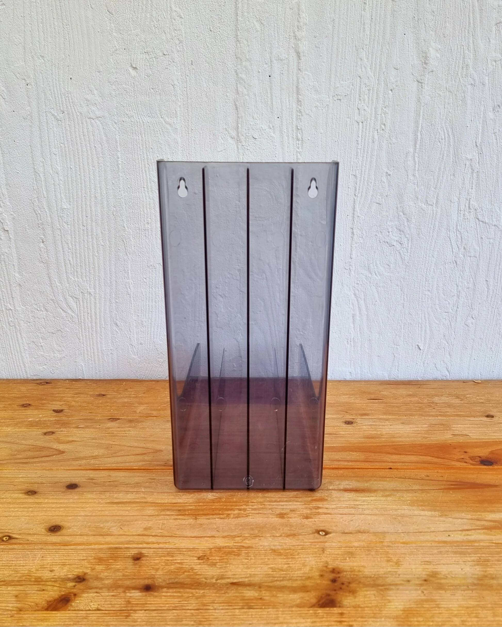 Plexiglass vinyl record holder