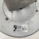 Suite de trois lampes industrielles.