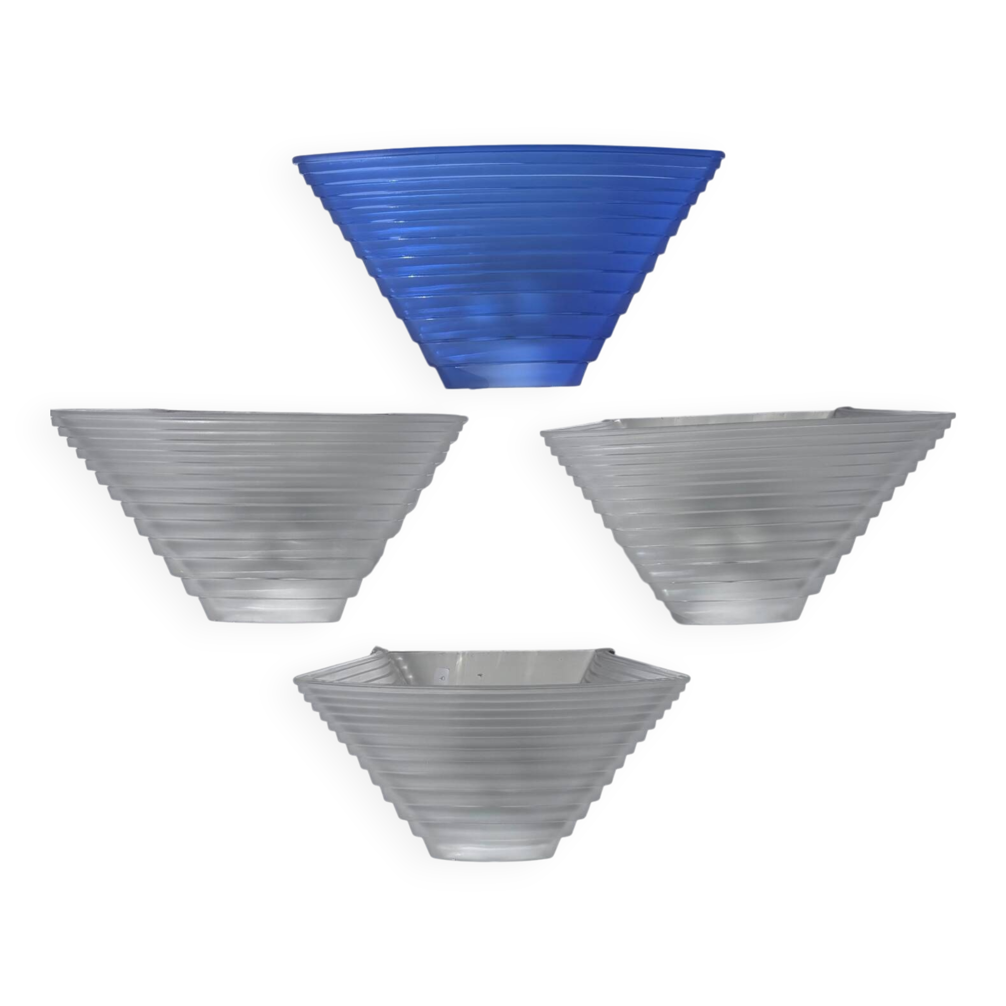 4x Artemide ‘Pergamo 38’ wall lights by Angelo Mangiarotti