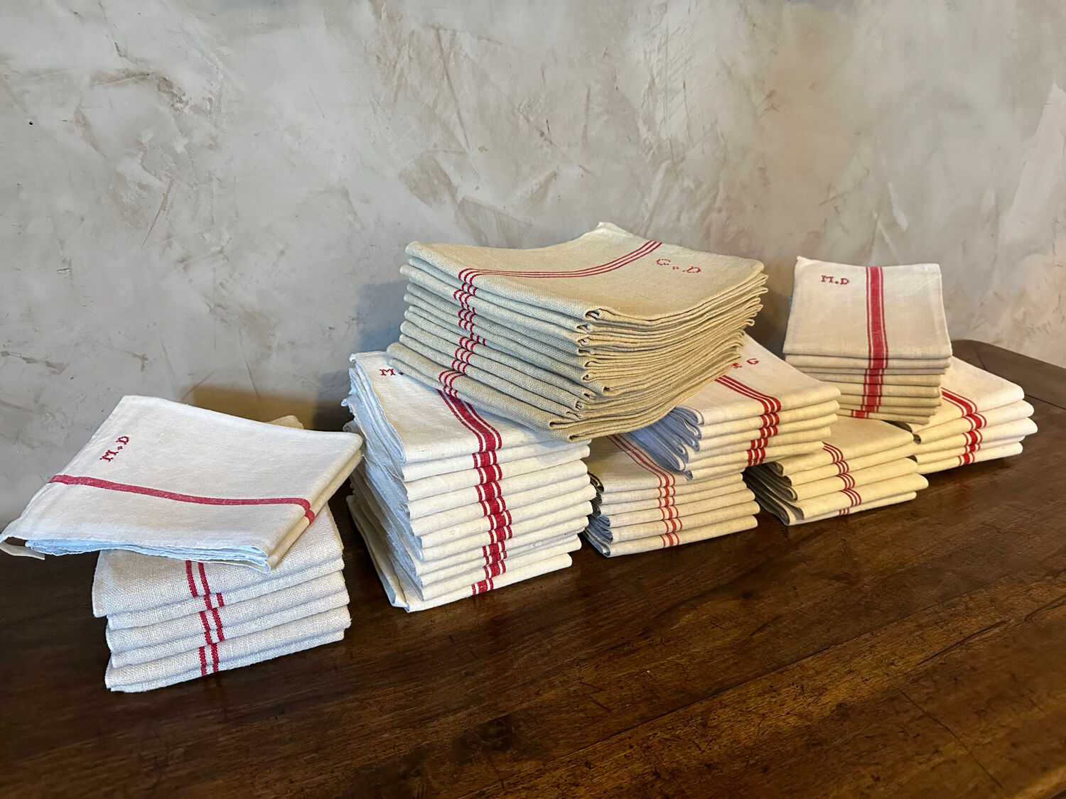 Set of 12 tea towels