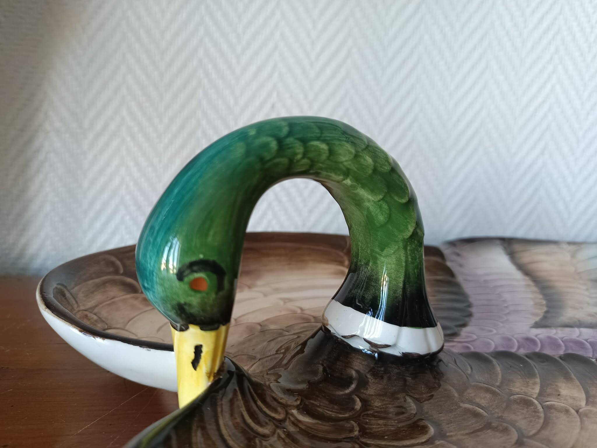 Vintage ceramic duck plate