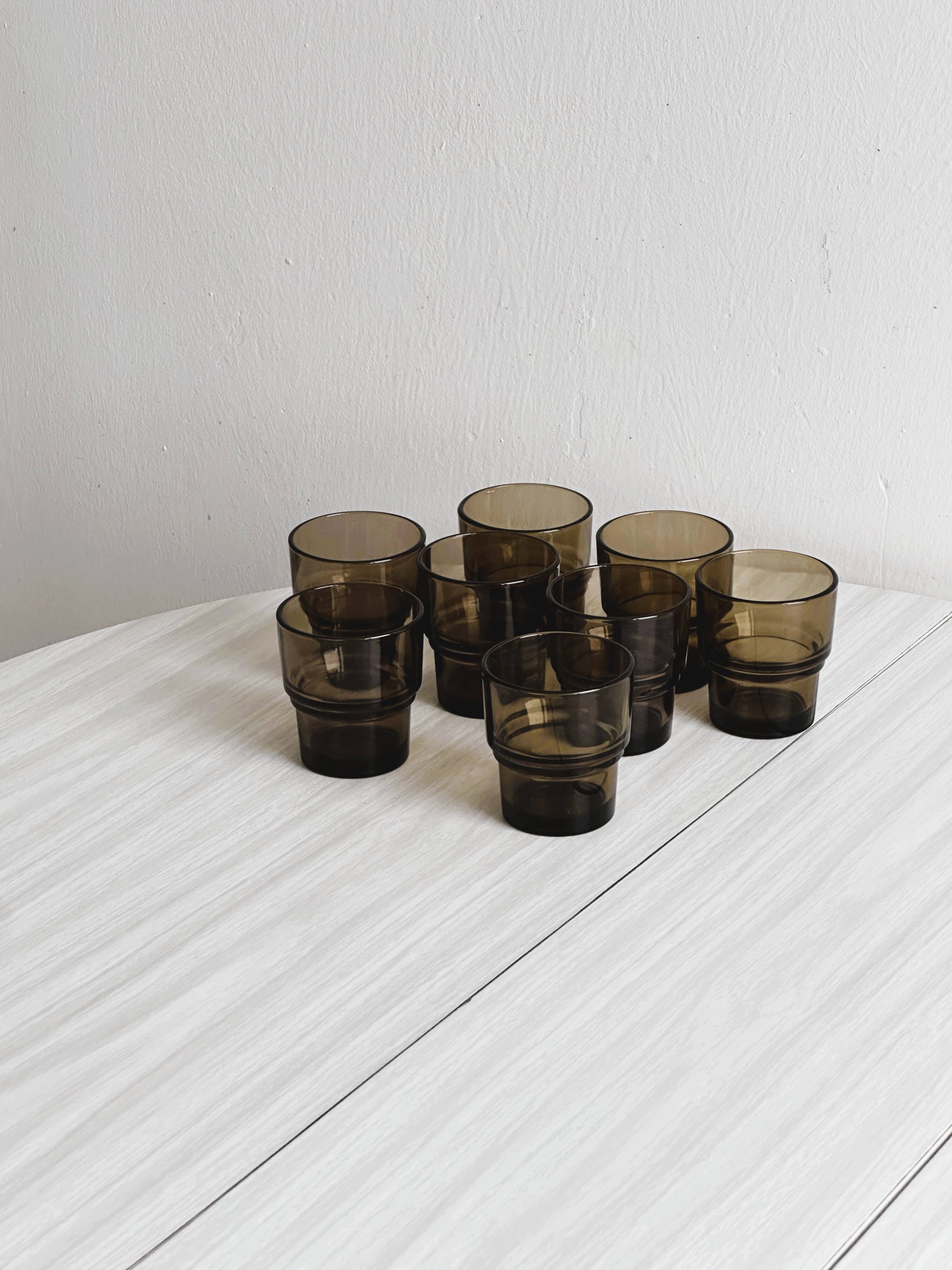 Set of 8 vintage thick smoked glass glasses