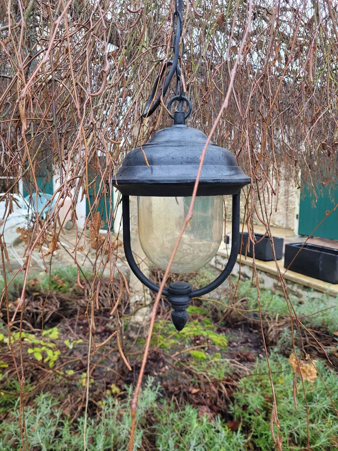 Outdoor pendant light
