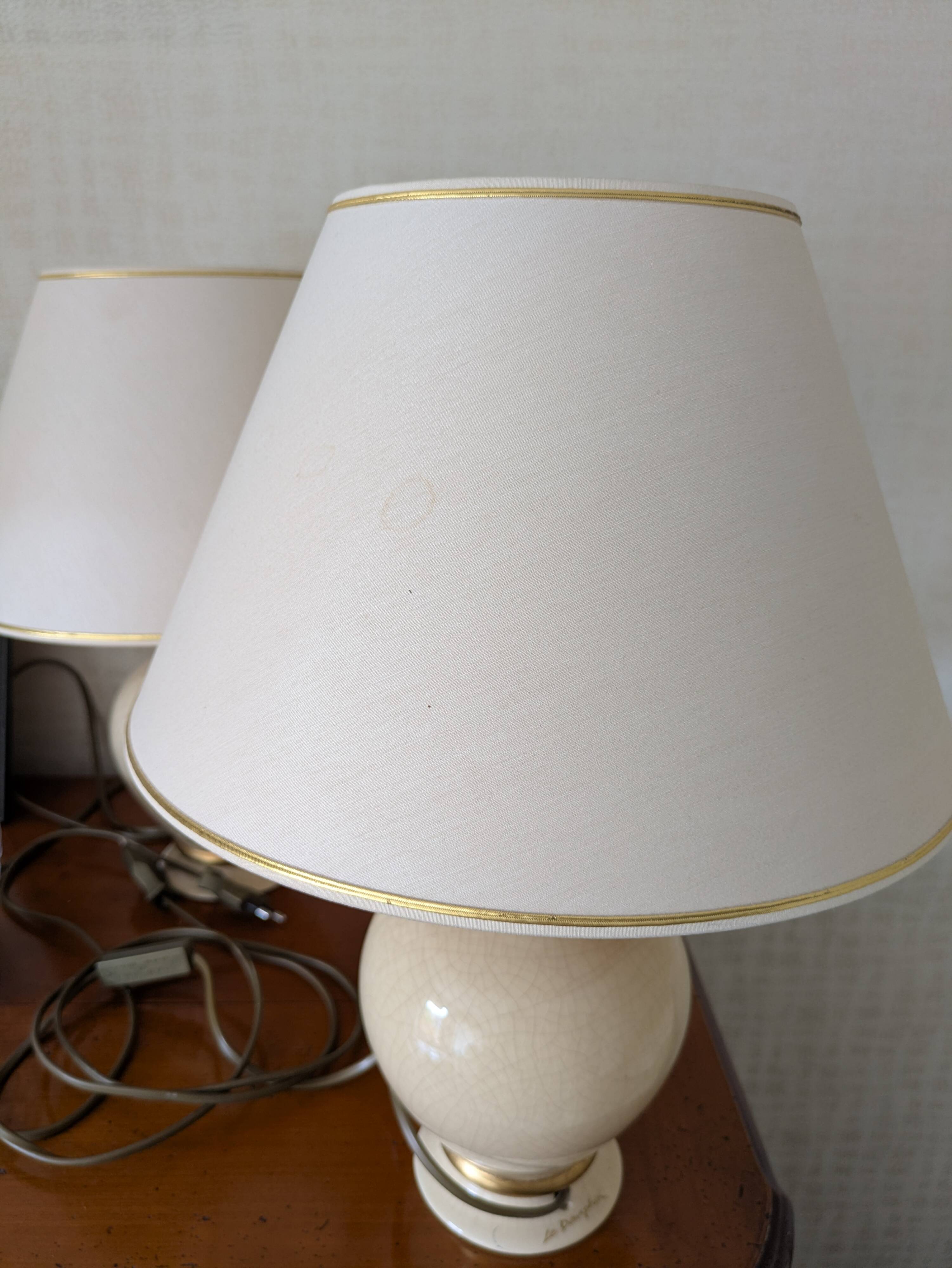 Set of 2 Crackled Ceramic Table Lamps with Gilding – Maison Le Dauphin