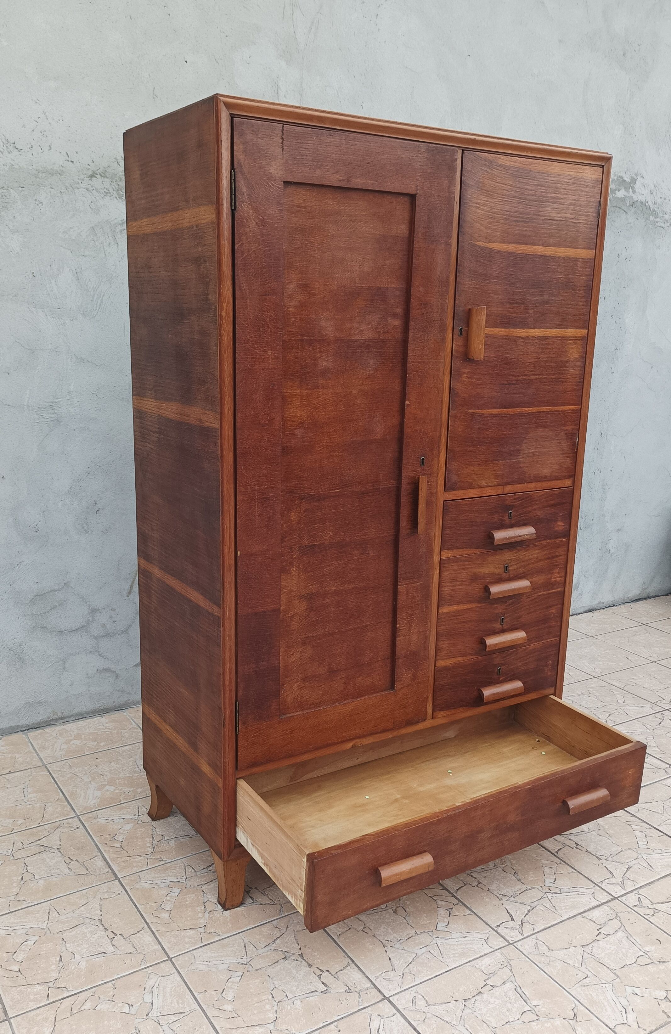 Vintage oak cabinet Querena Francesco Torino