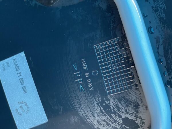 4 Chaises empilables design Angelo Pinaffo Model shell