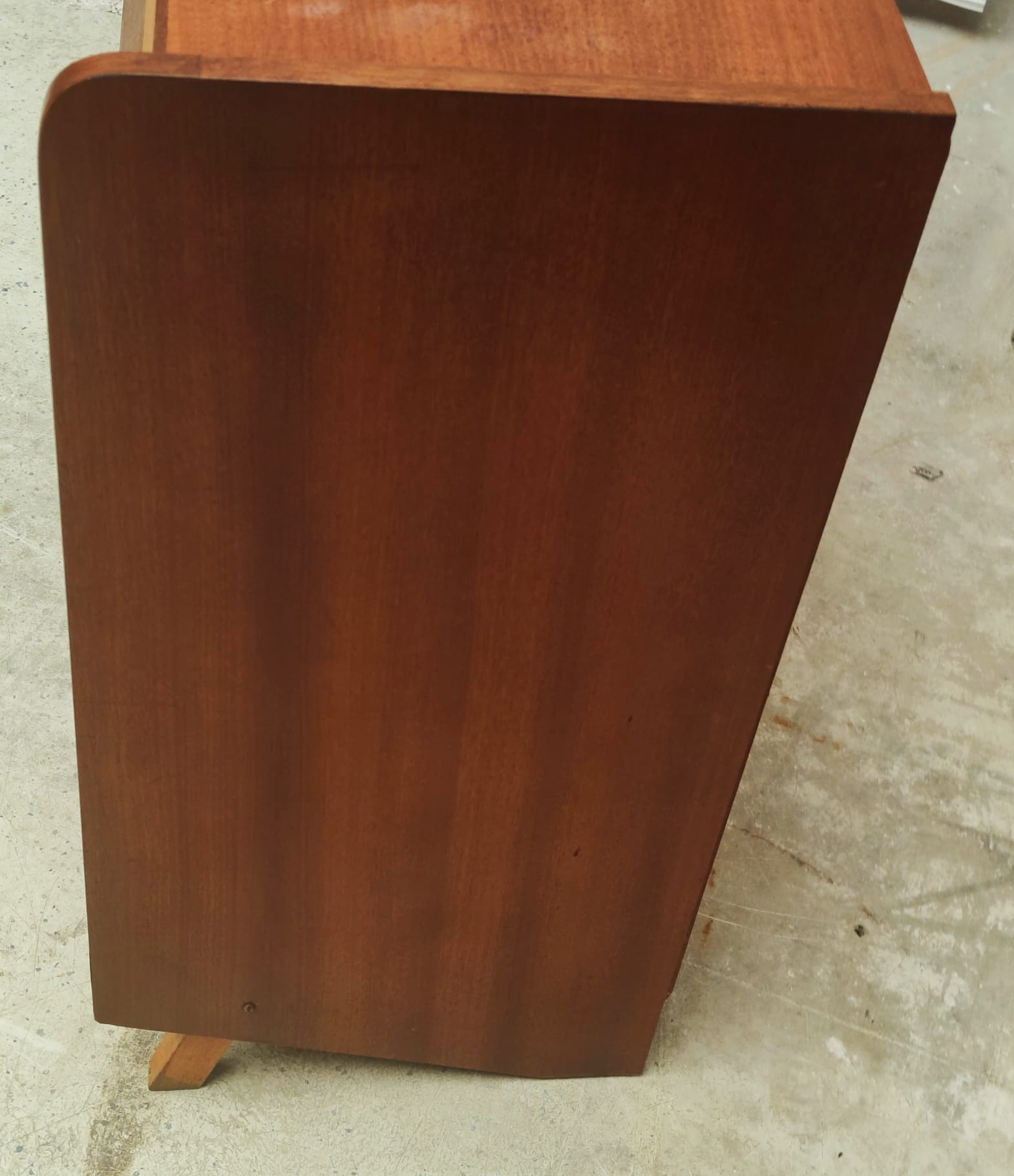 Armoire à chaussures mid century