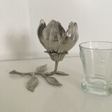 Flower ashtray on chrome stem with 5 removable ashtray petals