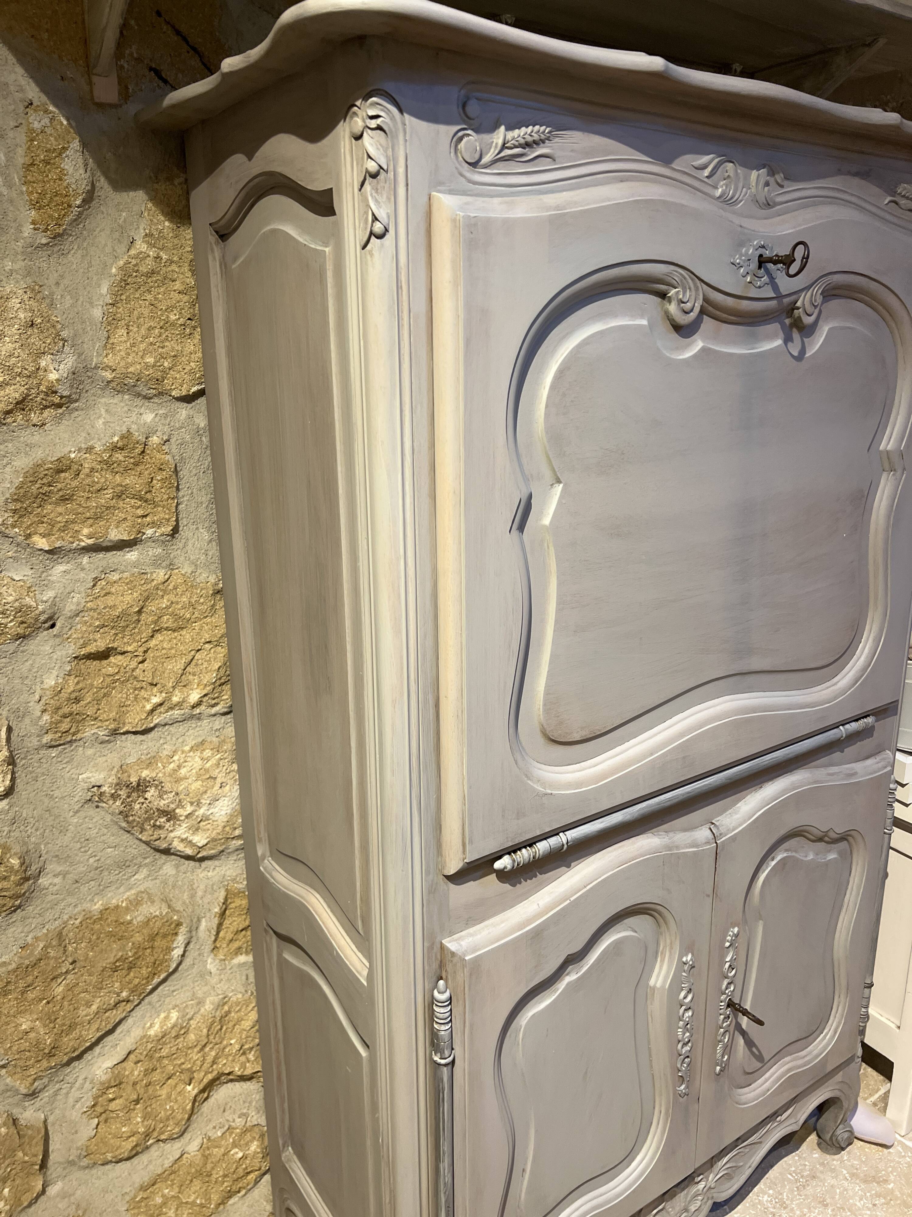 Magnificent Provençal secretary storage furniture made of solid wood with olives.