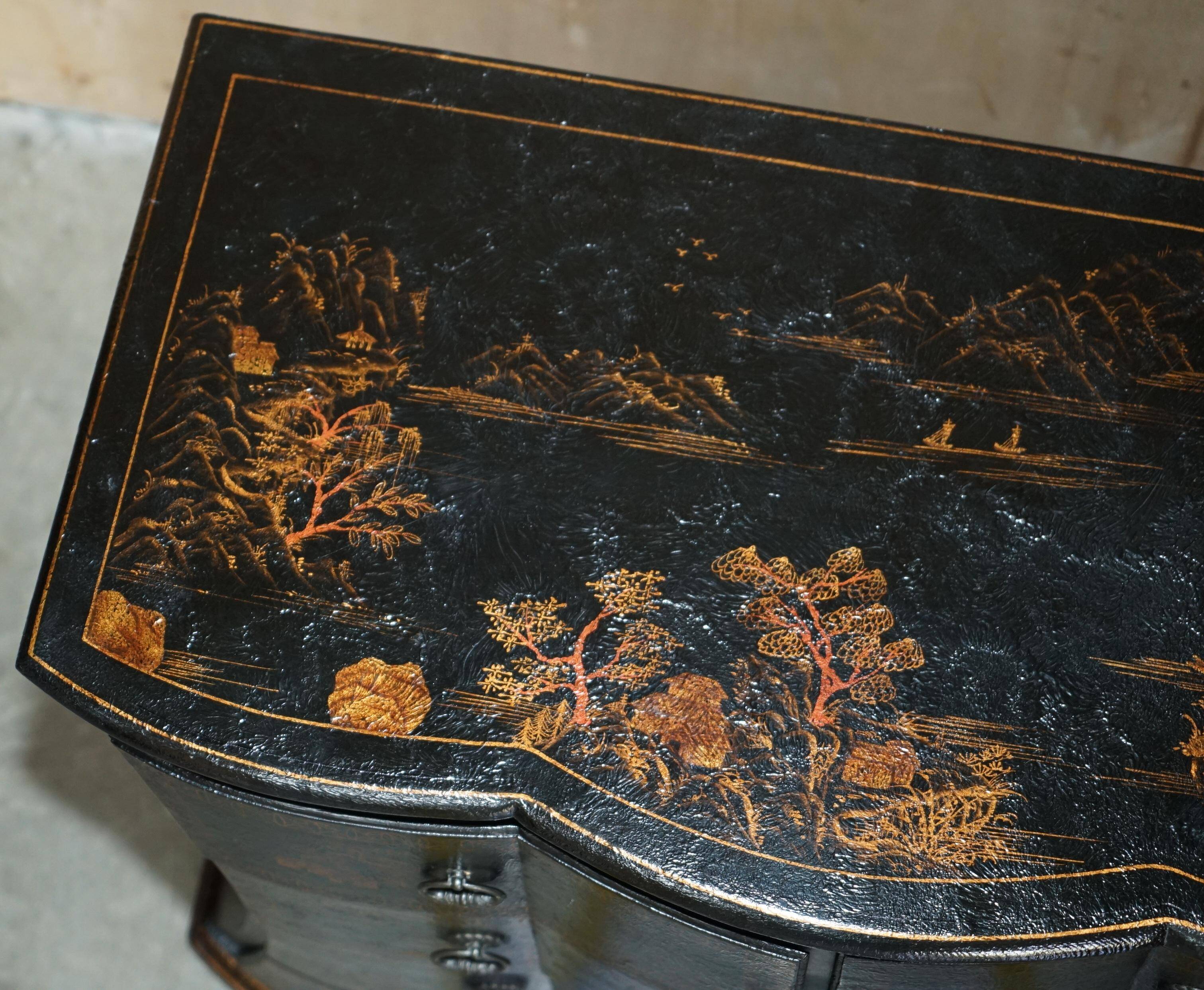 Commode Chinoiserie Antique Peinte à la Main