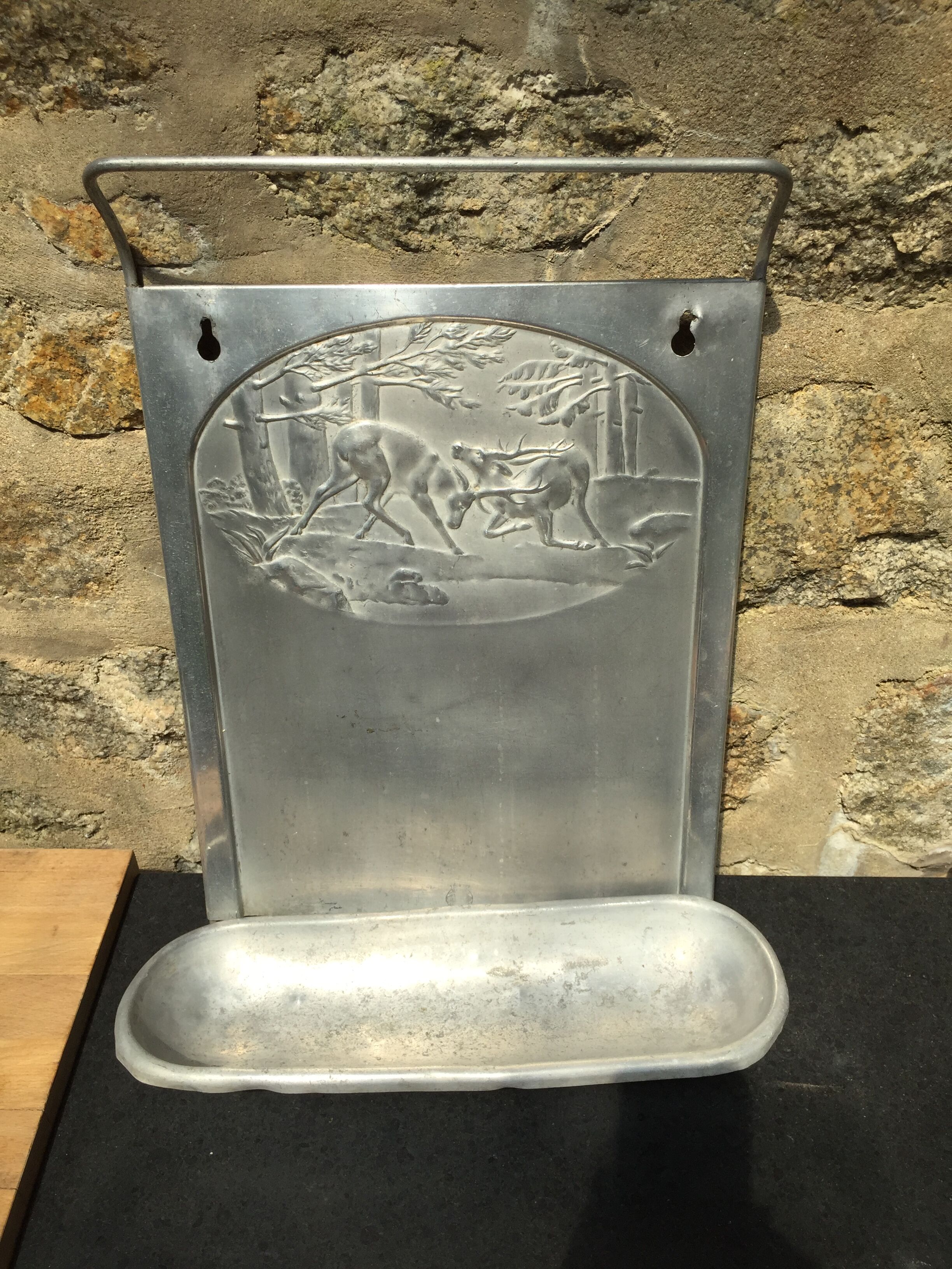 Aluminum couttoir or kitchen utensil holder
