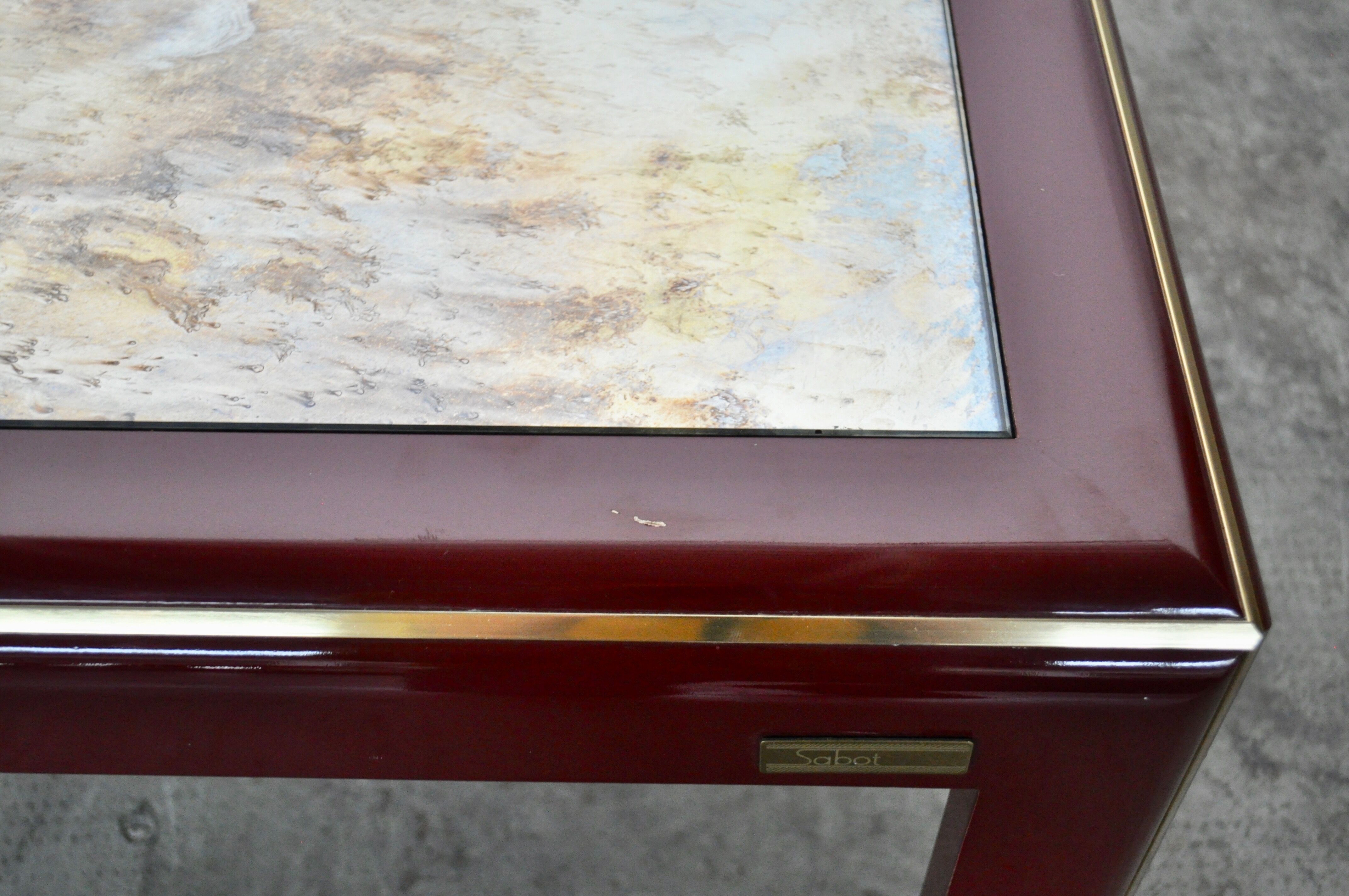 Vintage italian lacquered coffee table with mirror top & brass details from mario sabot