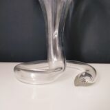 Flared glass vase rotating foot