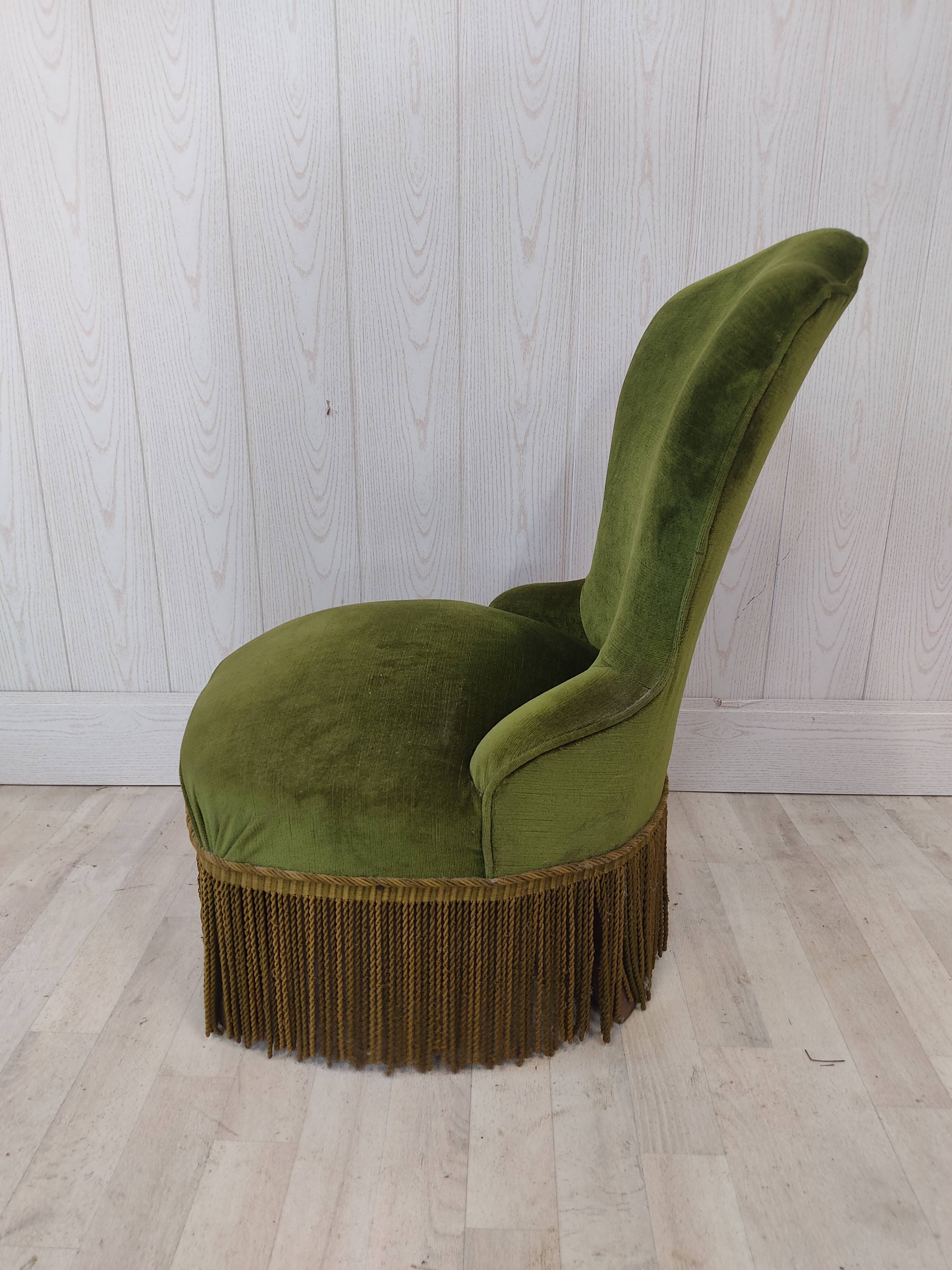 Green velvet toad armchair