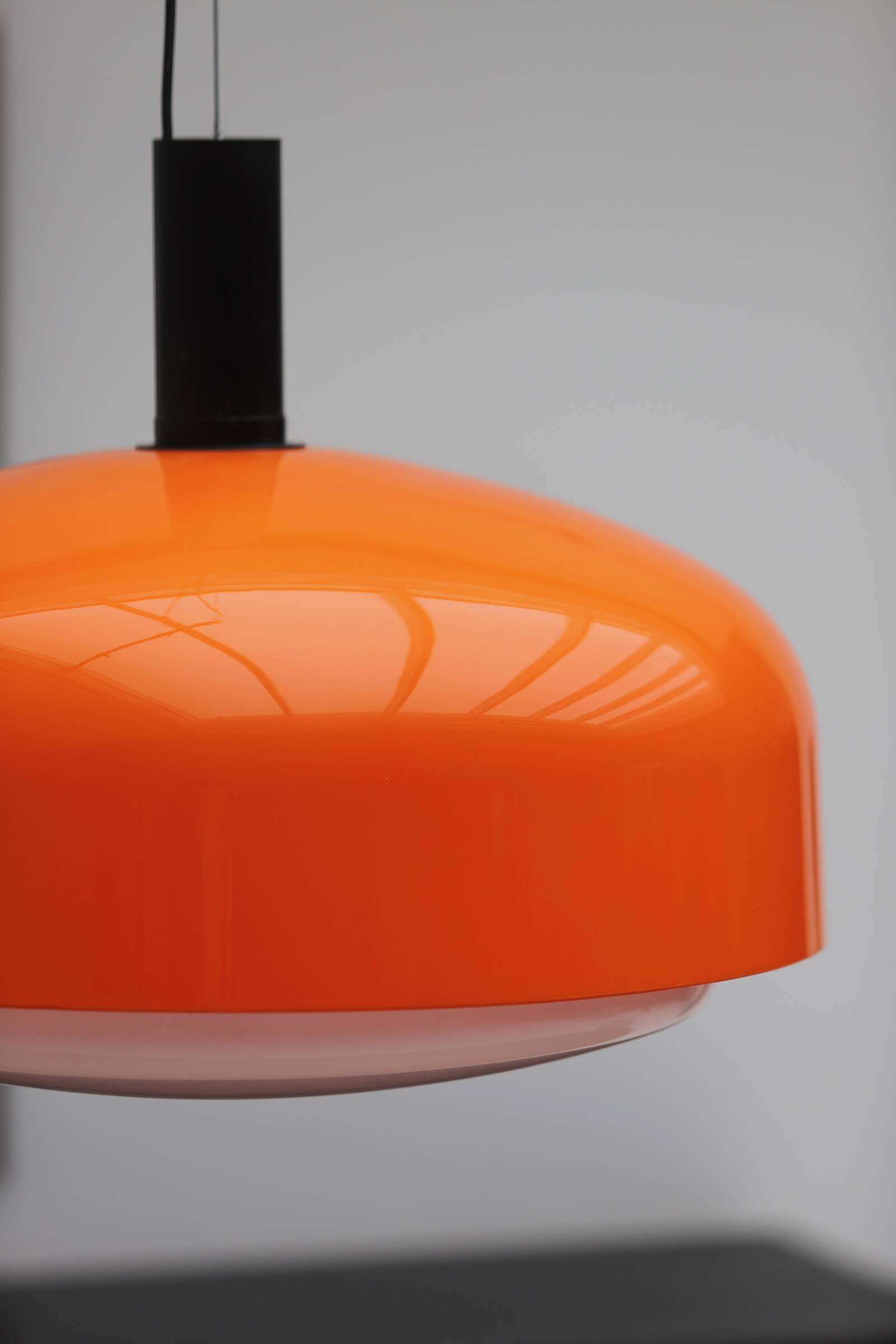 Kartell Large Pending Lamp by Eugenio Gentili Tedeschi - Kd 62