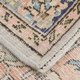 Farmhouse floral vintage rug 256x137cm