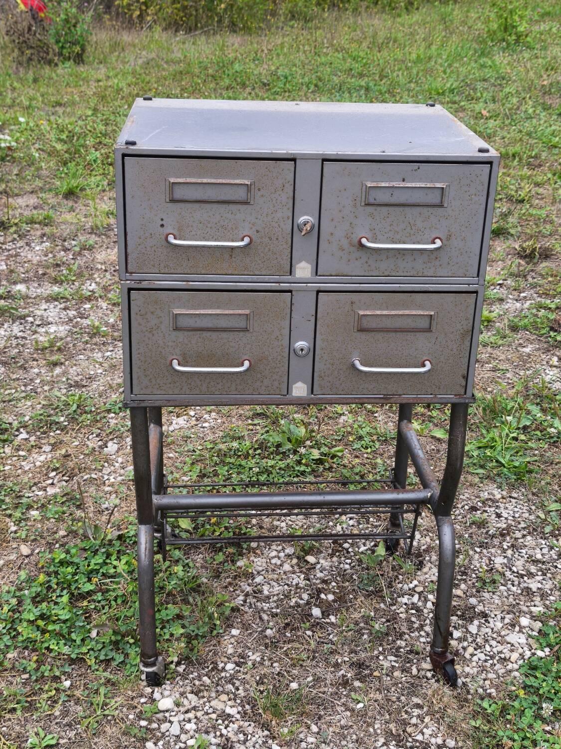 Meuble dentiste à tiroirs modulable cerem