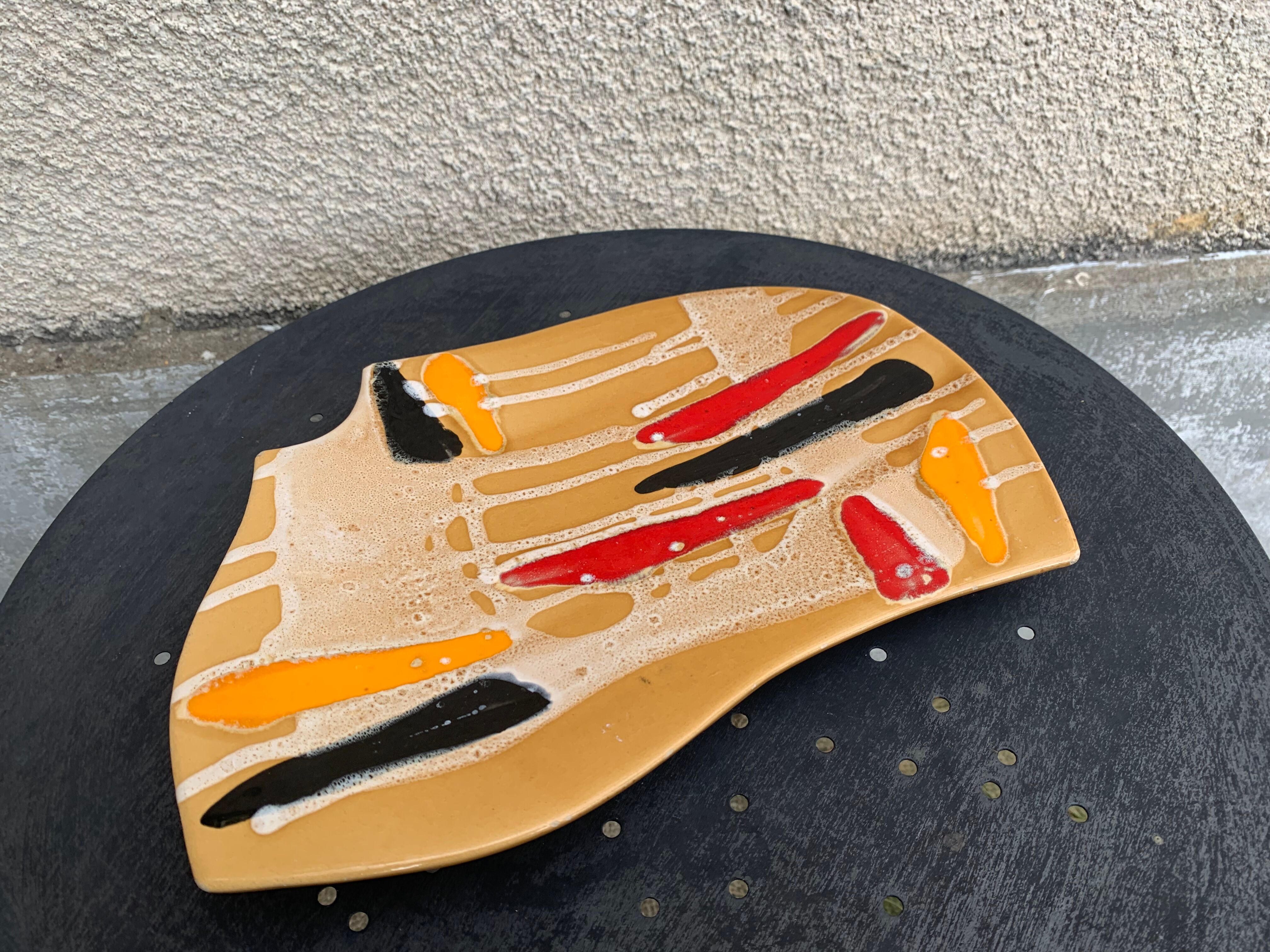 Flat, fruit cup design and vintage glazed ceramic