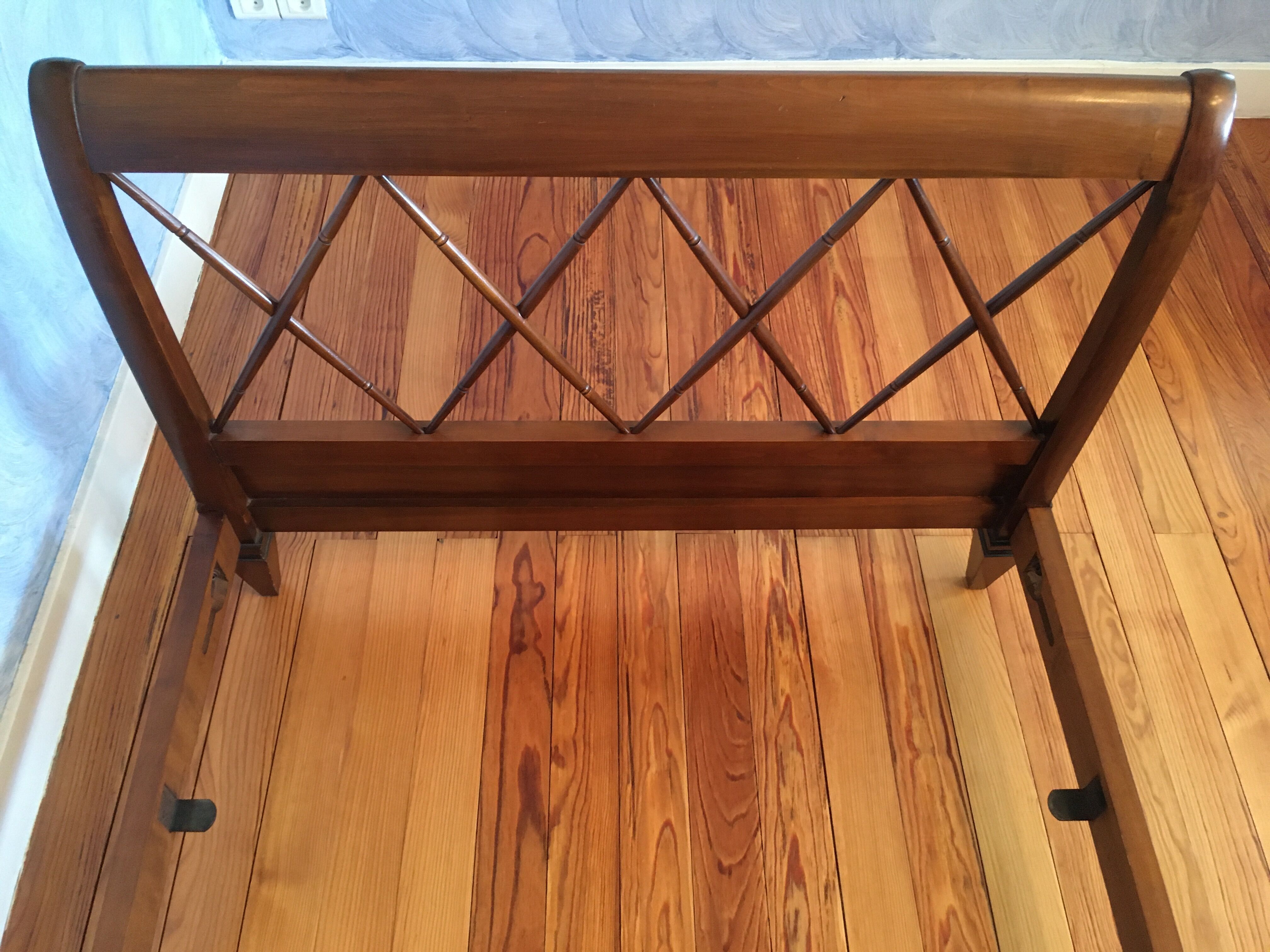 Twin bed with braces 100 x 190