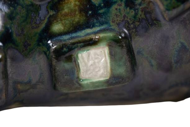 Valérie Courtet. Crocodile carrying hippos. Contemporary.