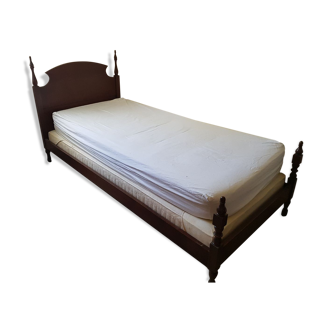 Mahogany beds