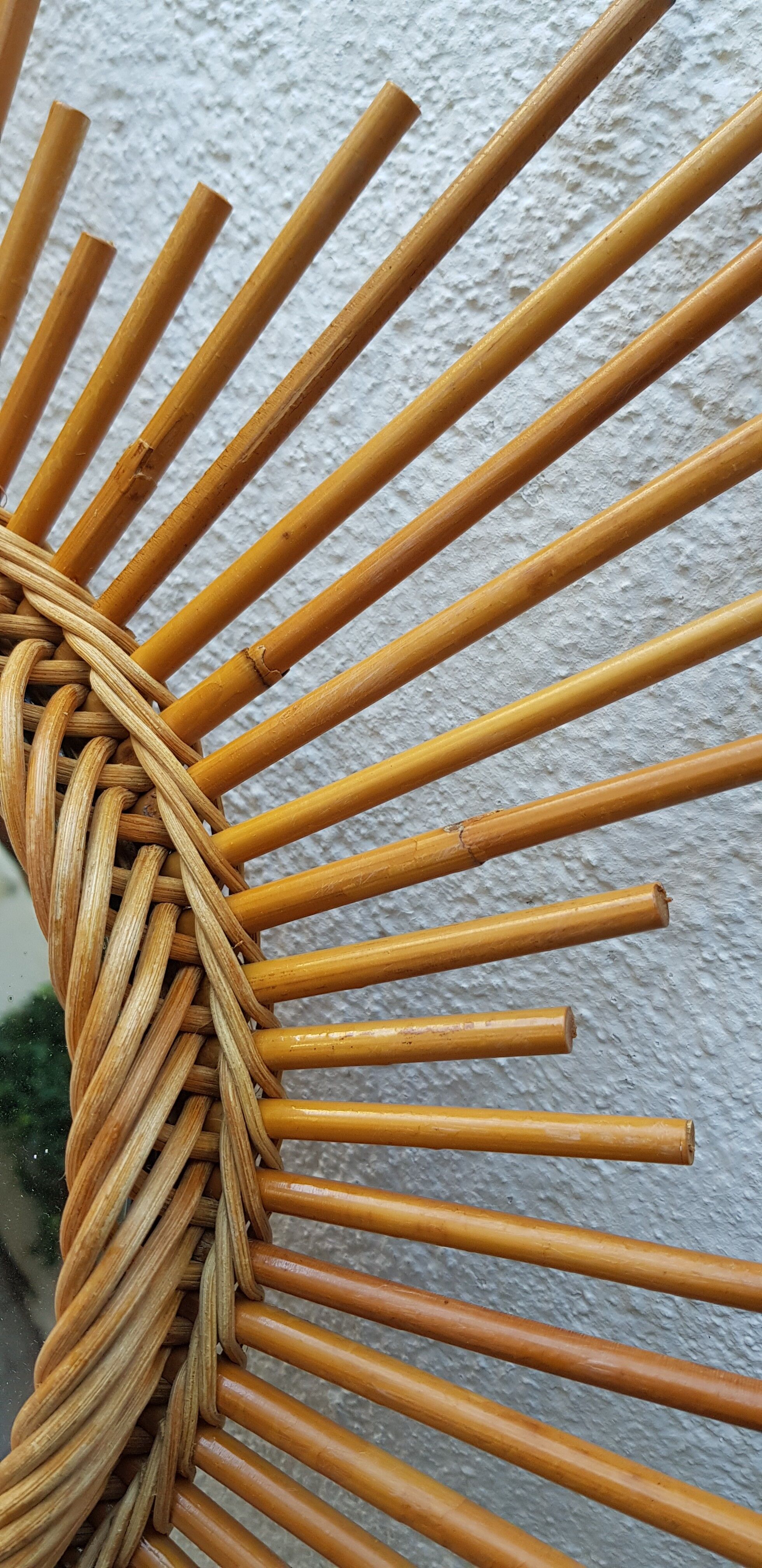 Rattan sun mirror 60 - 66x66xm