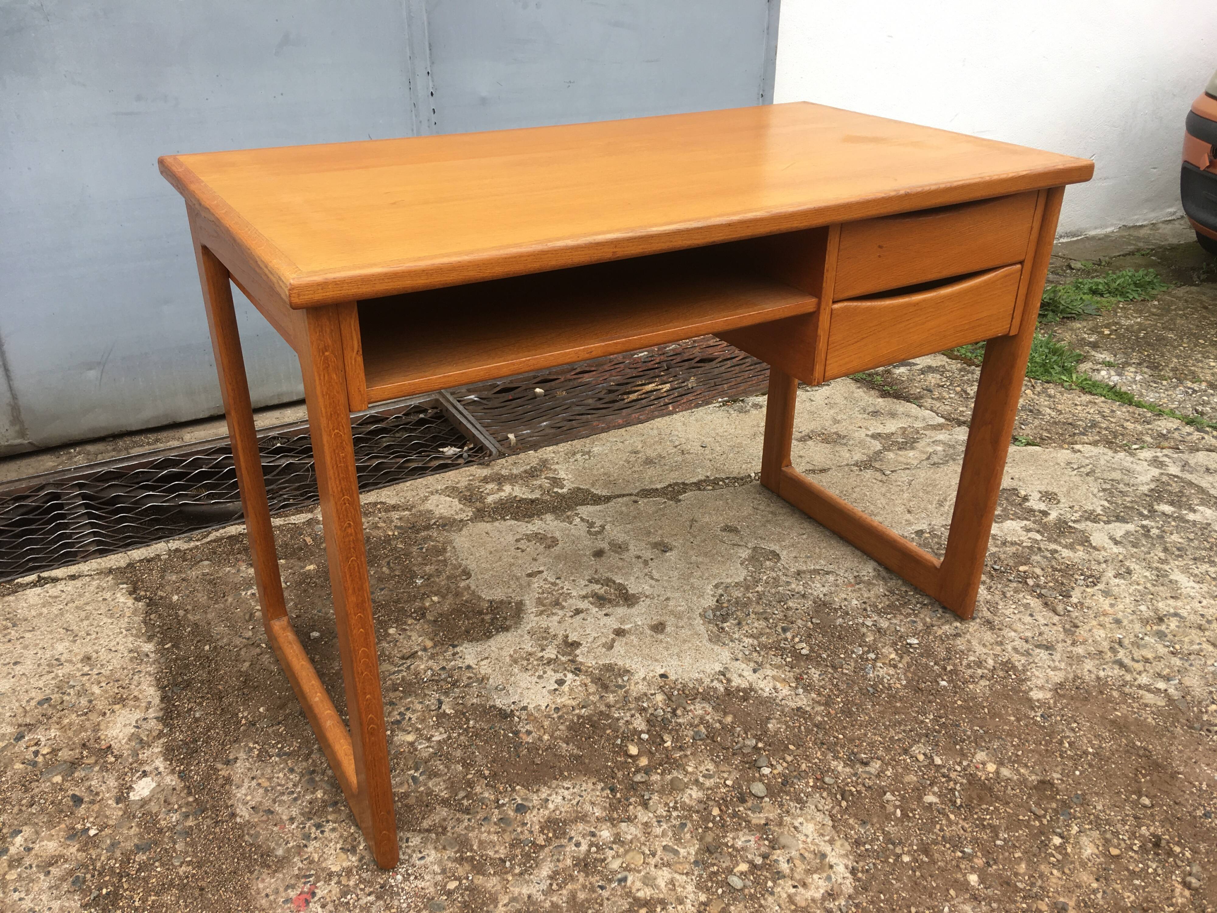Vintage desk with Scandinavian-style wooden sled feet