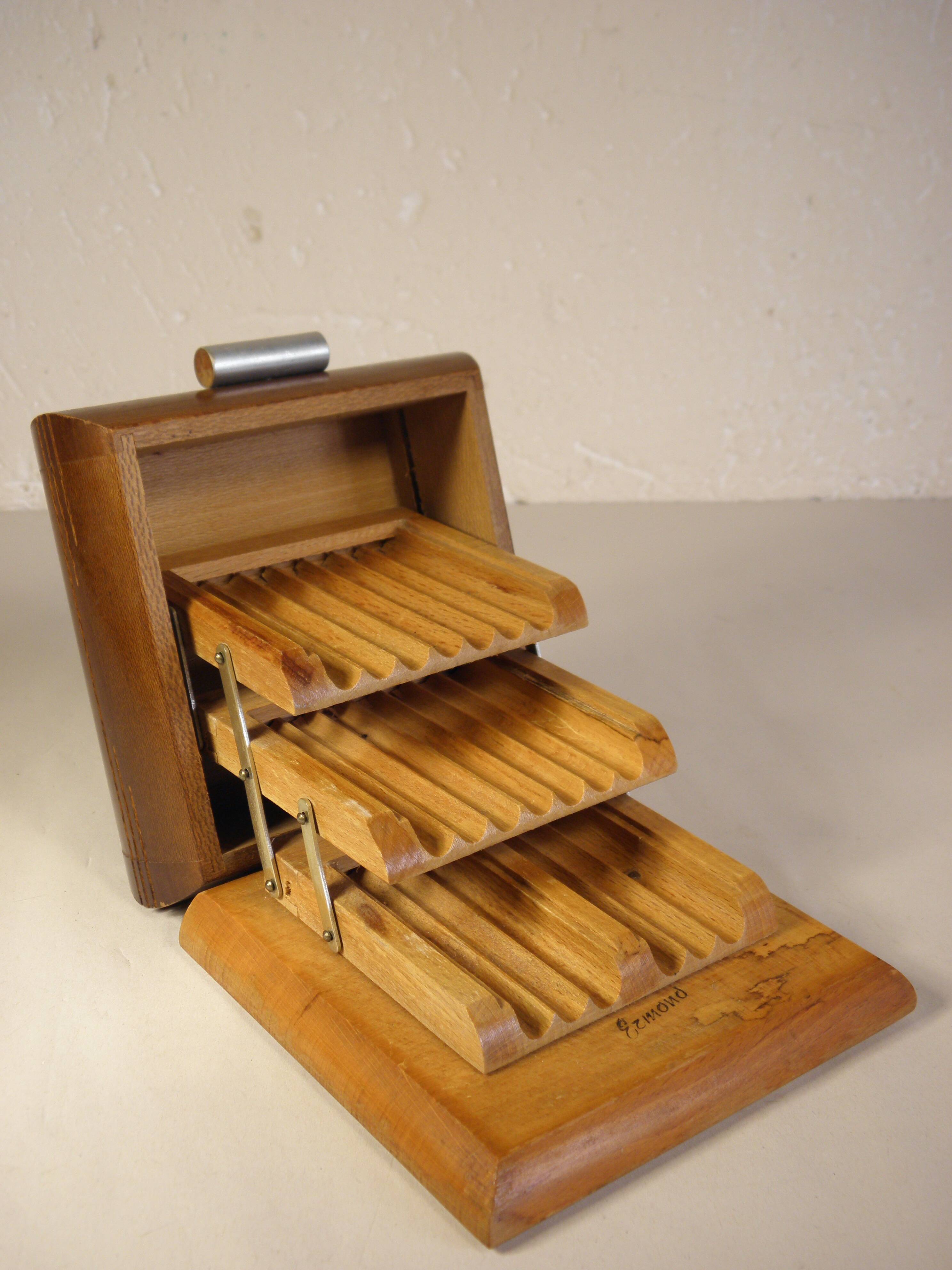 Art Deco cigarette box