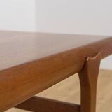 Table basse vintage en teck par Johannes Andersen pour CFC Silkeborg, Danemark, 1960s