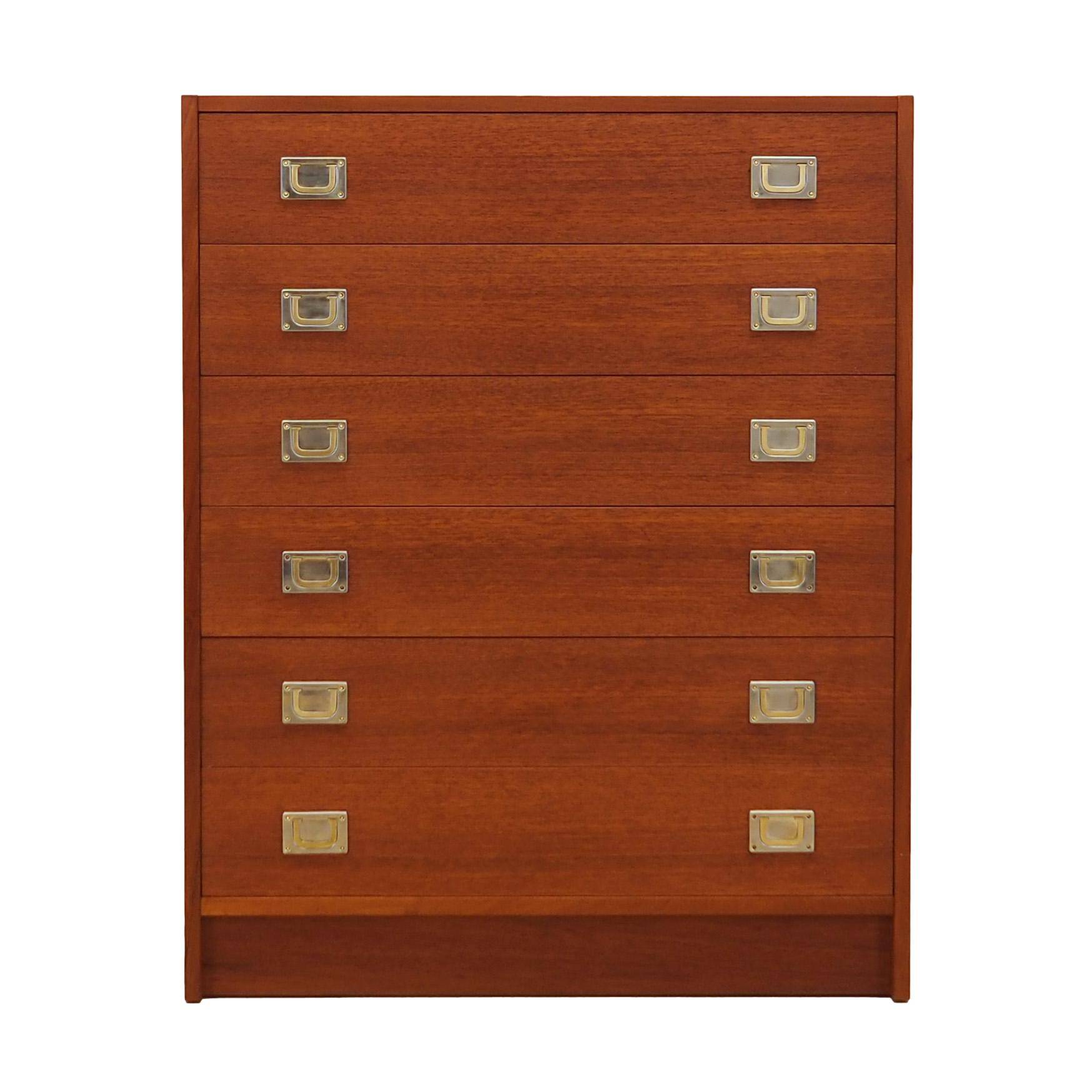 Commode en teck, design danois, années 1960, production : Danemark