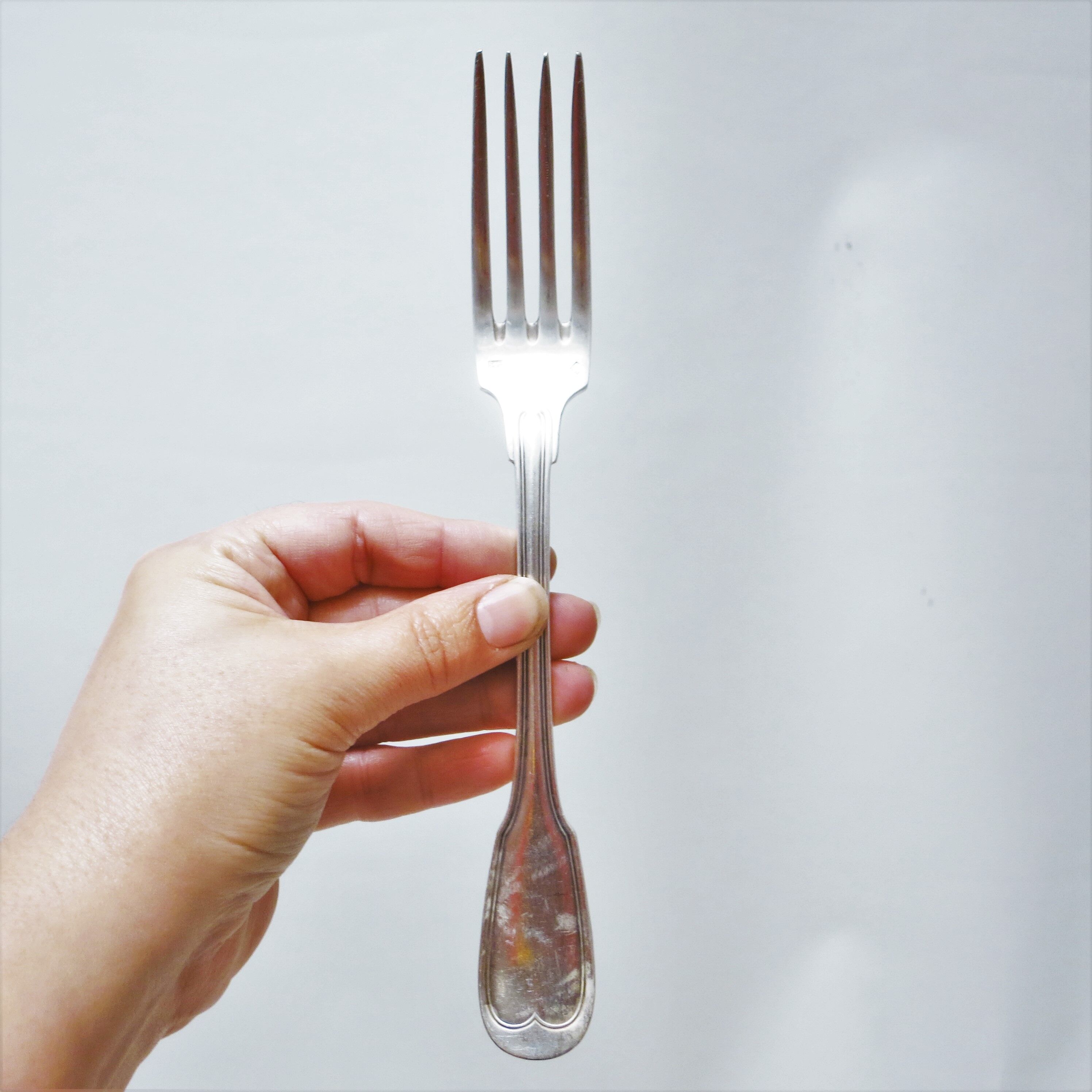 Set of six forks in silver metal mesh model