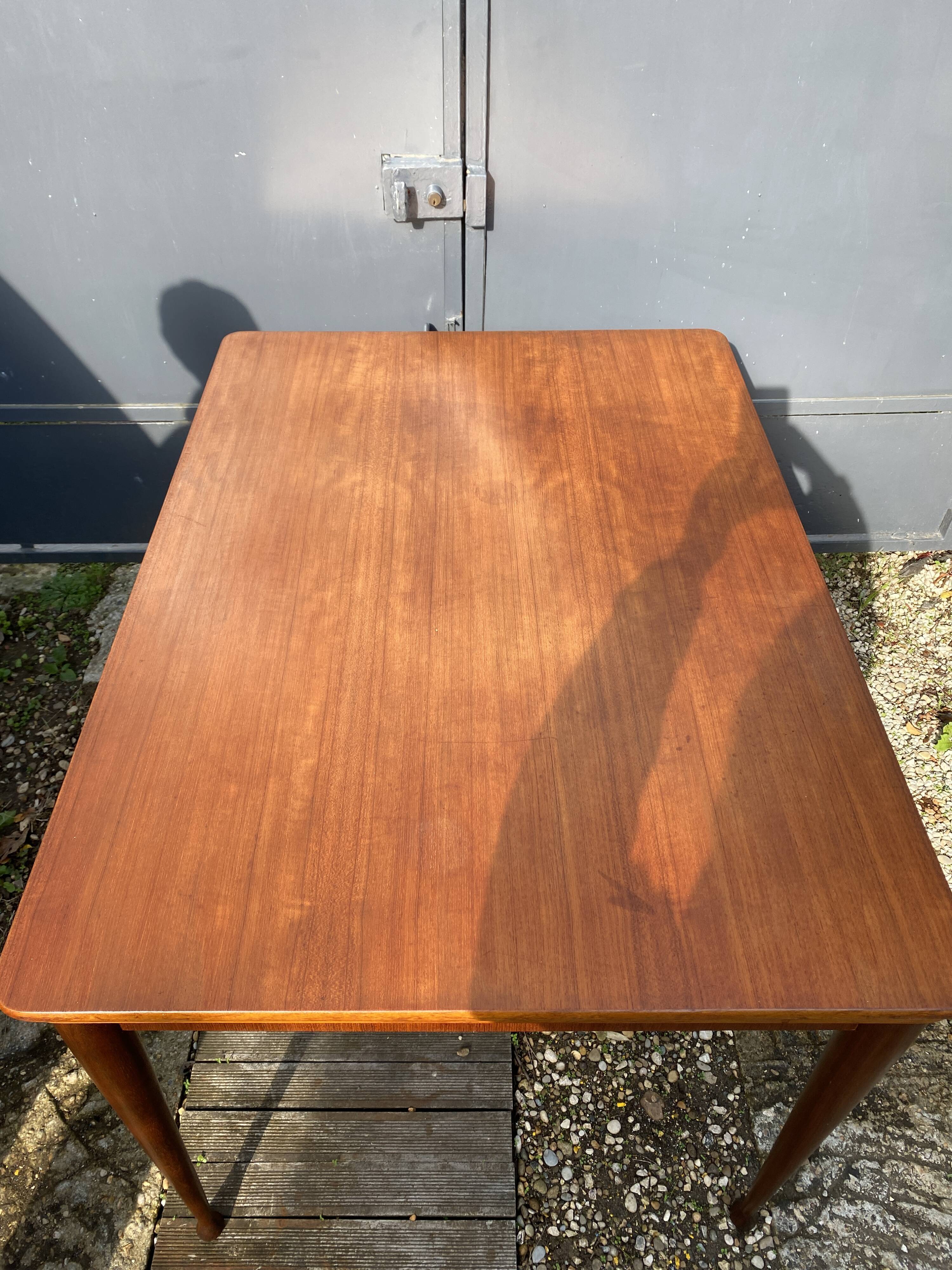 1960 scandinavian extension table