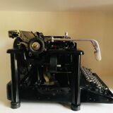 Remington typewriter 1930s