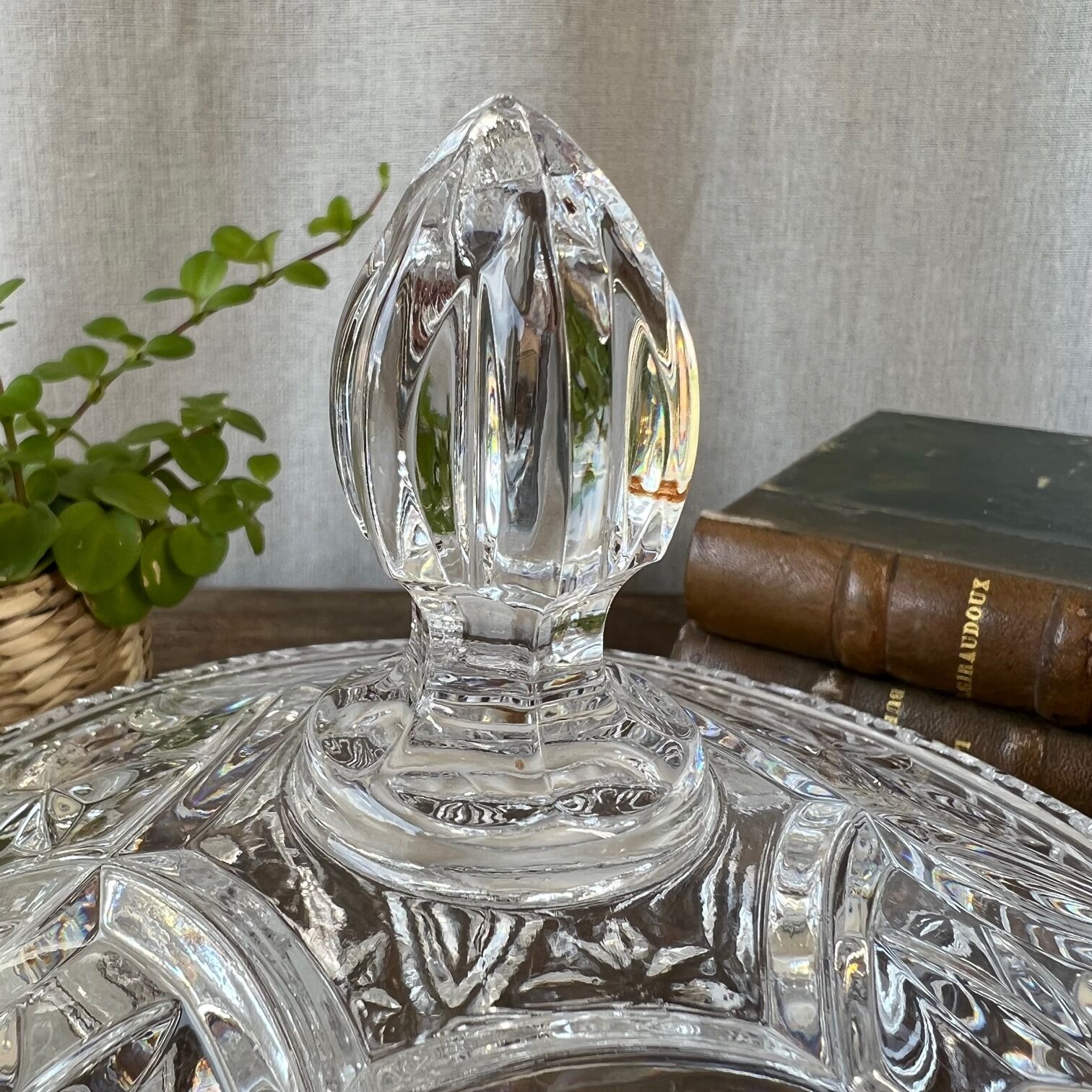 Large chiseled crystal sugar bowl