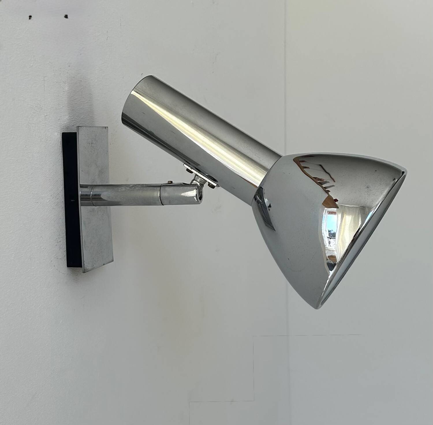 Vintage adjustable wall lamp, chrome-plated metal, France 1970