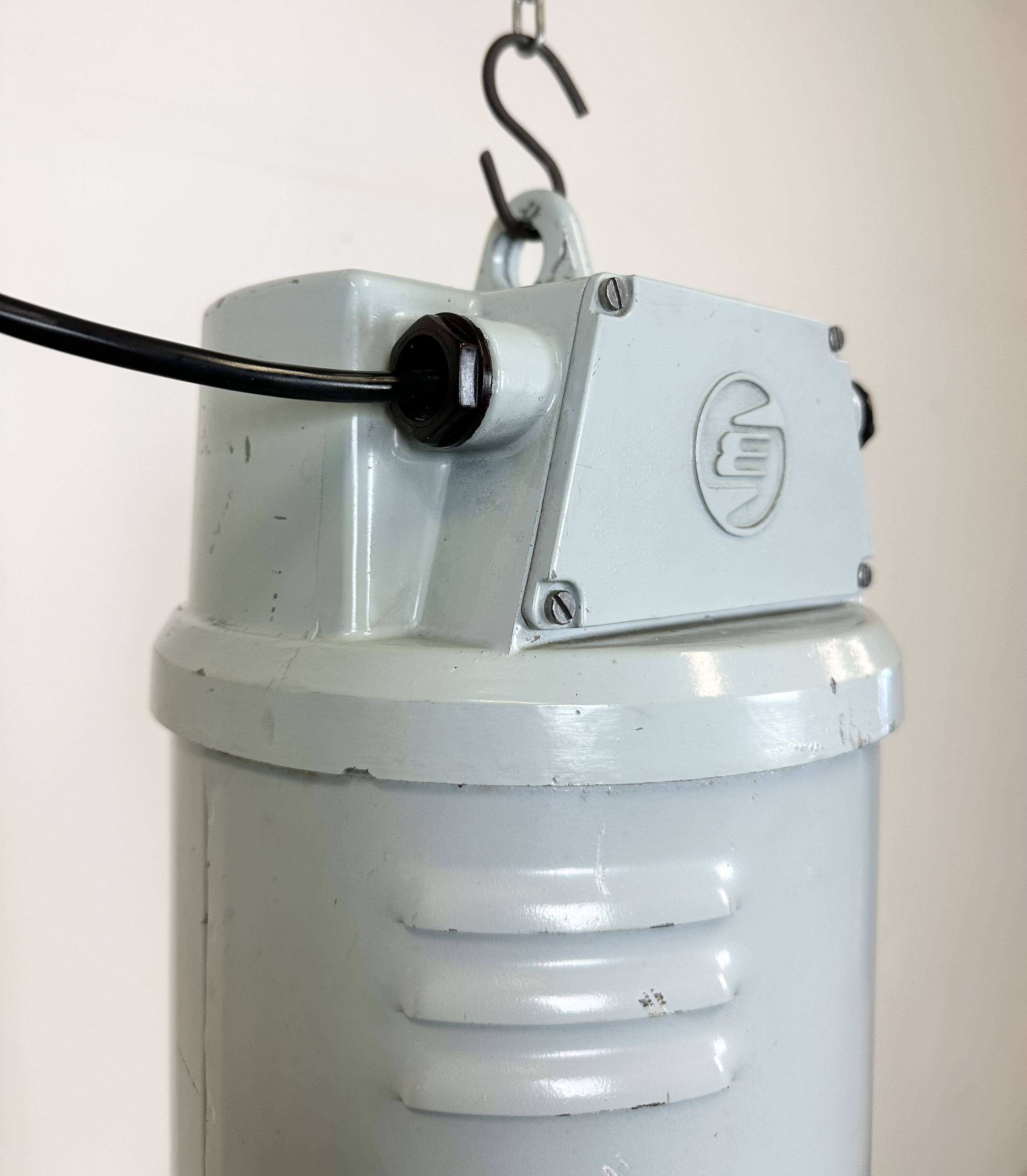 Large Industrial Aluminium Pendant Light from Elektrosvit, 1960s