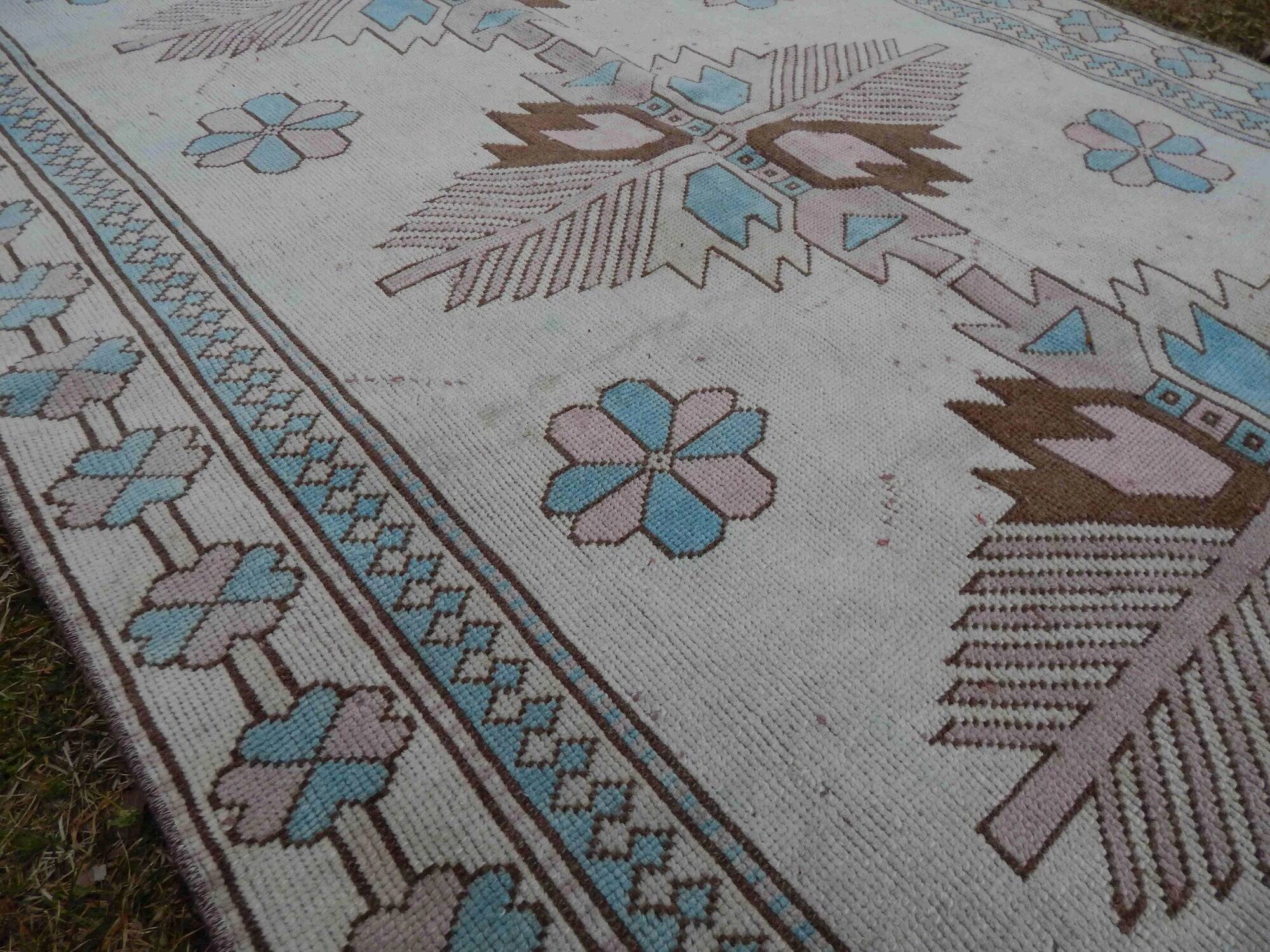 Vintage Turkish hallway rug 151x238 cm