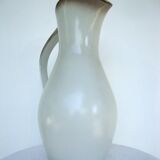 Salins sandstone pitcher