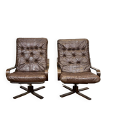 Paire de fauteuils pivotants norvégiens en cuir et hêtre des années 70