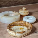 Vintage natural stone pocket emptier