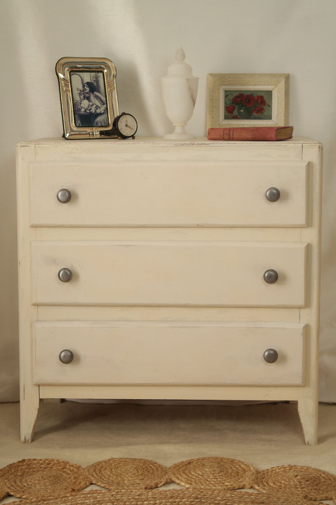 Commode art déco blanche patinée
