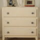 Commode art déco blanche patinée